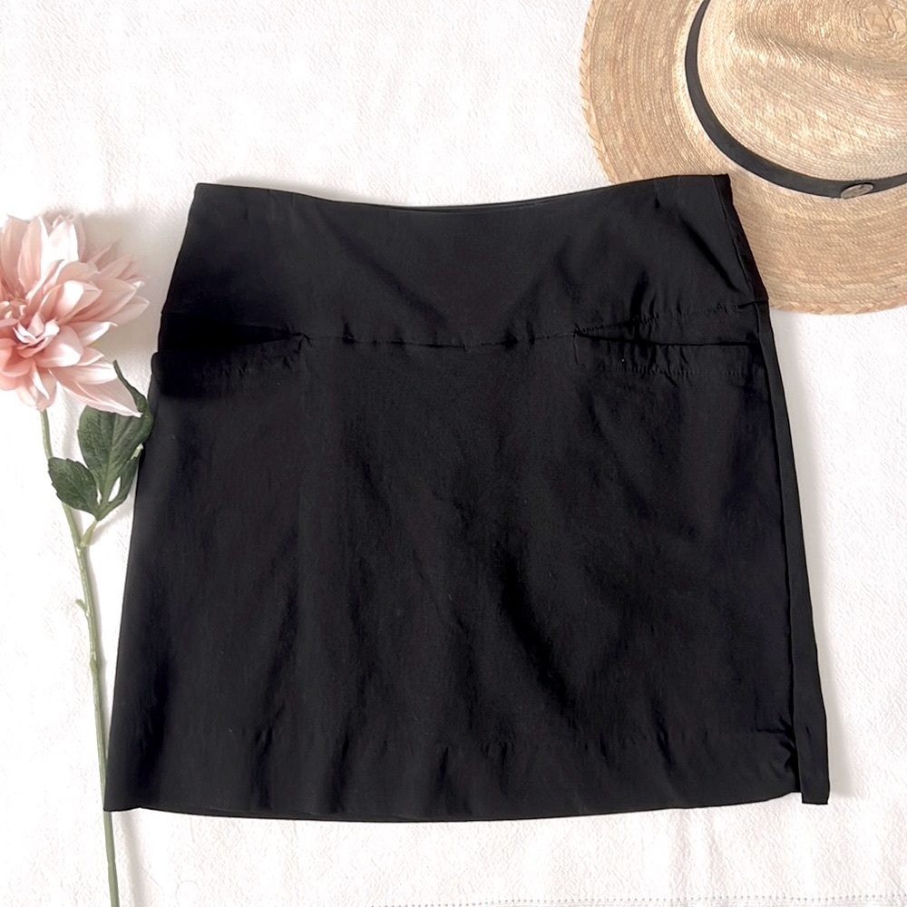 SC & Co Ladies Tummy Control Skort Medium